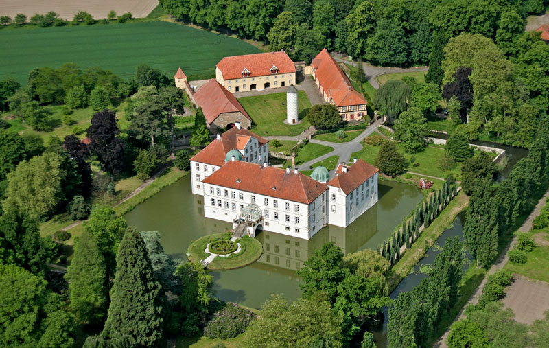 Schloss Hünnefeld Luftaufnahme Bad Essen